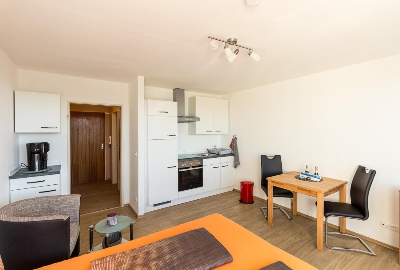 Ferienwohnung Kratzer วัลเทนโฮเฟน ภายนอก รูปภาพ