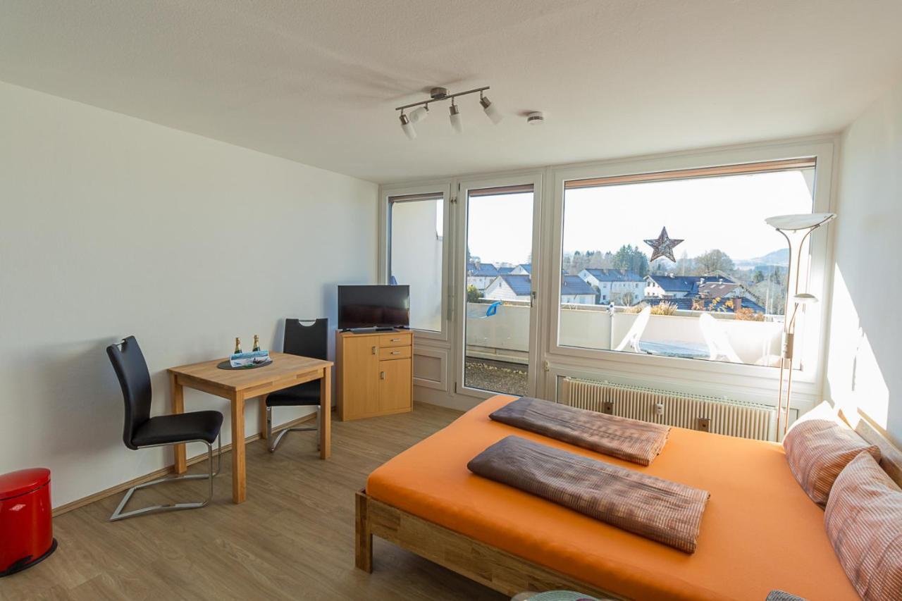 Ferienwohnung Kratzer วัลเทนโฮเฟน ภายนอก รูปภาพ