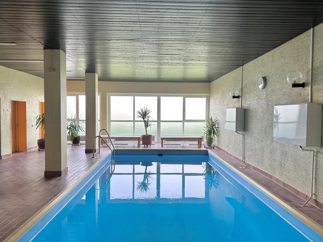Ferienwohnung Kratzer วัลเทนโฮเฟน ภายนอก รูปภาพ